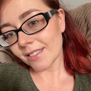 Meet your Posher, Kristina